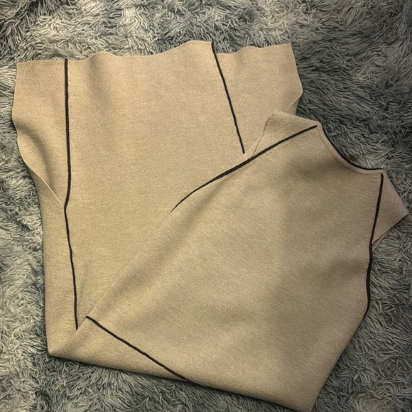 IRIS & INK Cream Sheath Dress Sleeveless Crew Neck - Picture 9 of 14